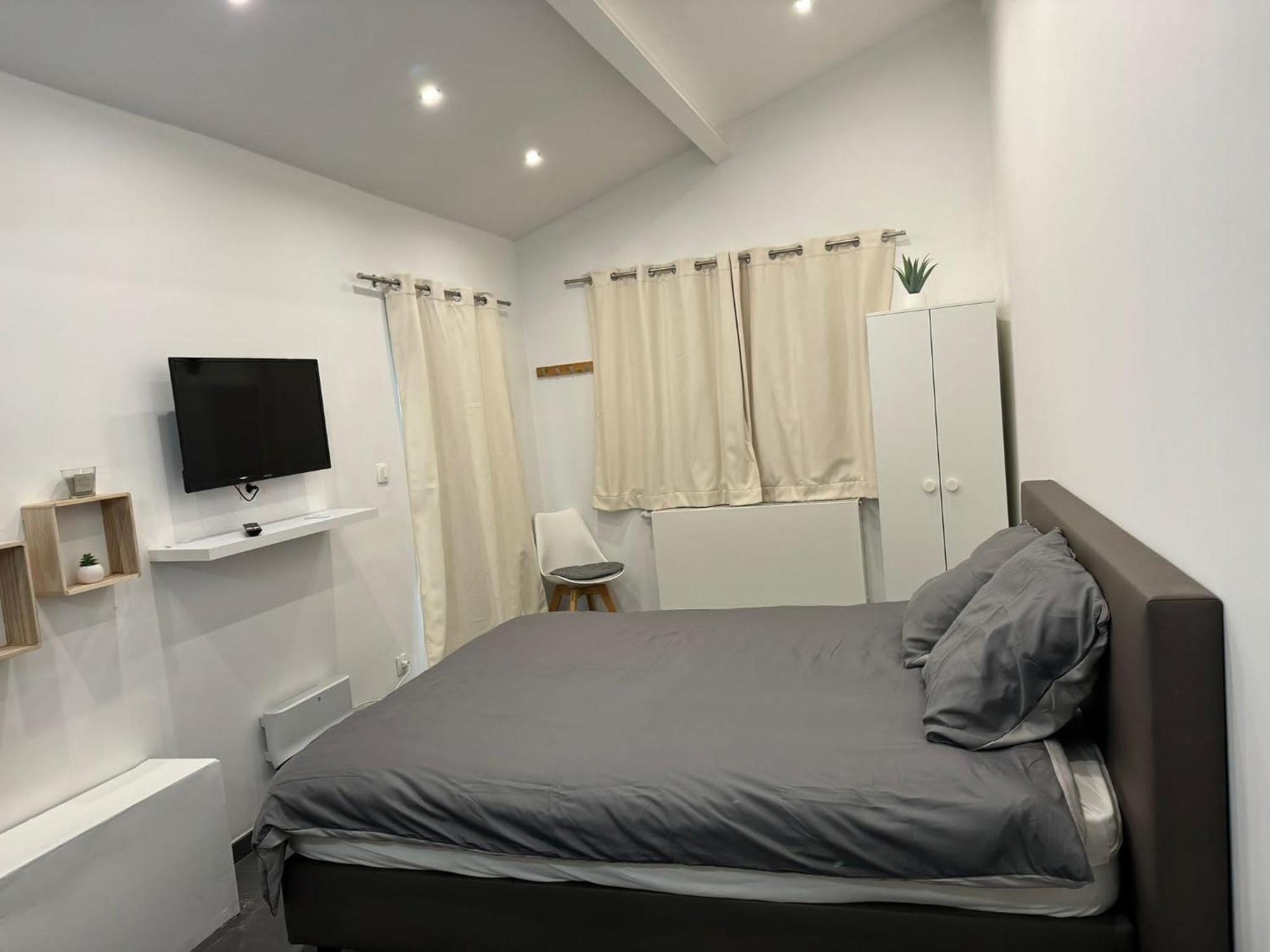 Chez Antoine Homestay *